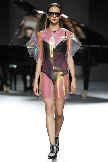 619846094_extras_albumes_0_inc